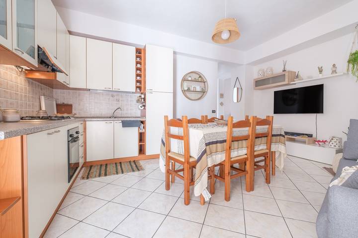 Holiday Home 'La Marchese' close to the Beach with Terrace & Wi-Fi in Oliveri, Messina Province