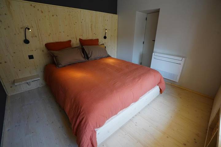 Location de vacances pour 2 personnes, avec Terrasse ainsi que Jardin et Vue à Fosses-la-Ville - 3