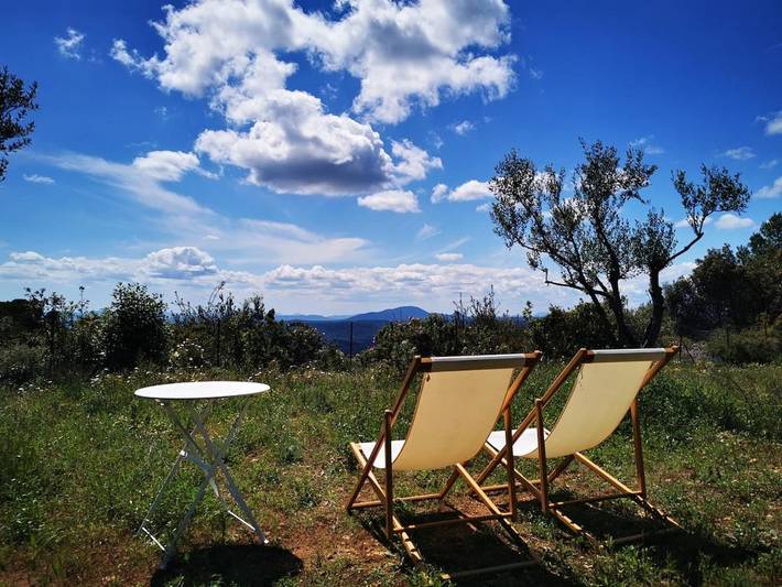 Villa für 6 Personen, mit Terrasse und Ausblick sowie Garten - 1