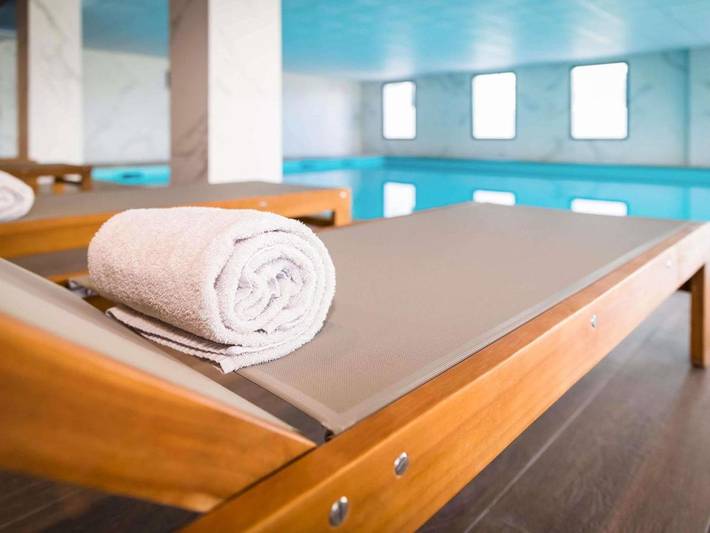 Hôtel pour 2 personnes, avec Terrasse et Jacuzzi ainsi que Jardin et Piscine