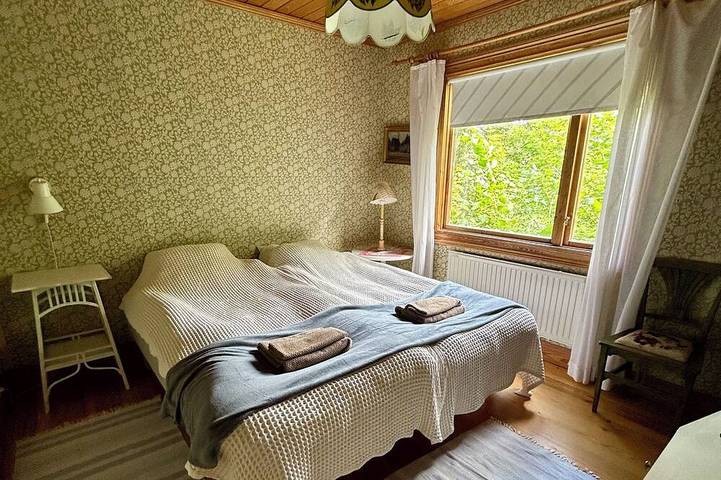 Waterfront villa in Långstrandsudd: Panoramic views, private sauna, and dock in Arcipelago di Stoccolma