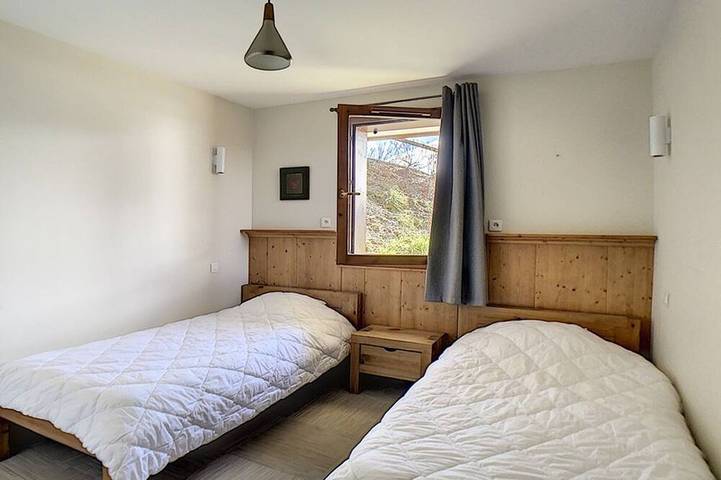 Entire apartment, 5-room Apartment for 10 pax · Near slopes · Balcony · Sauna & Hammam in Saint-Martin-de-Belleville, Les Belleville