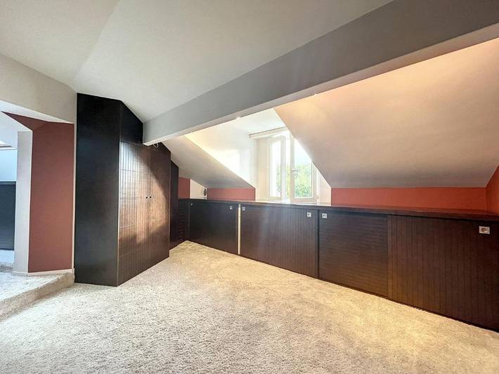 Location de vacances pour 12 personnes, avec jardin et sauna ainsi que jacuzzi et piscine à Messery - 3