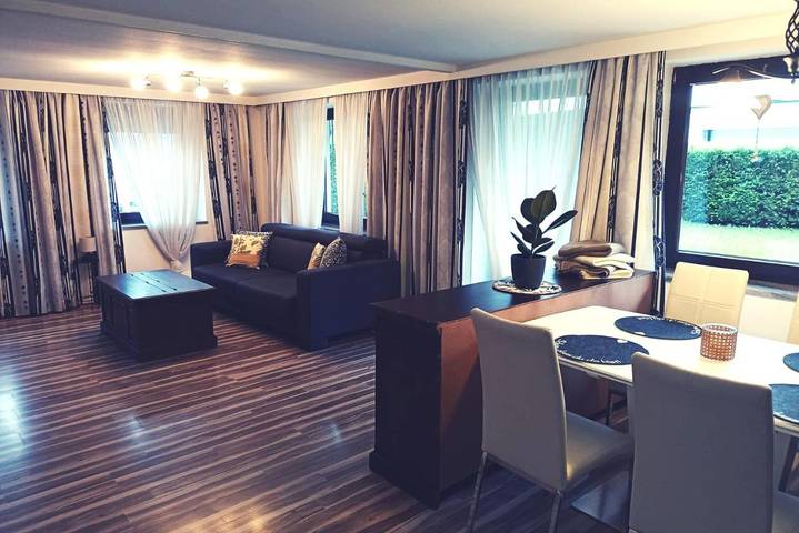 Ferienwohnung für 4 Personen, mit Terrasse und Garten in Wiesing