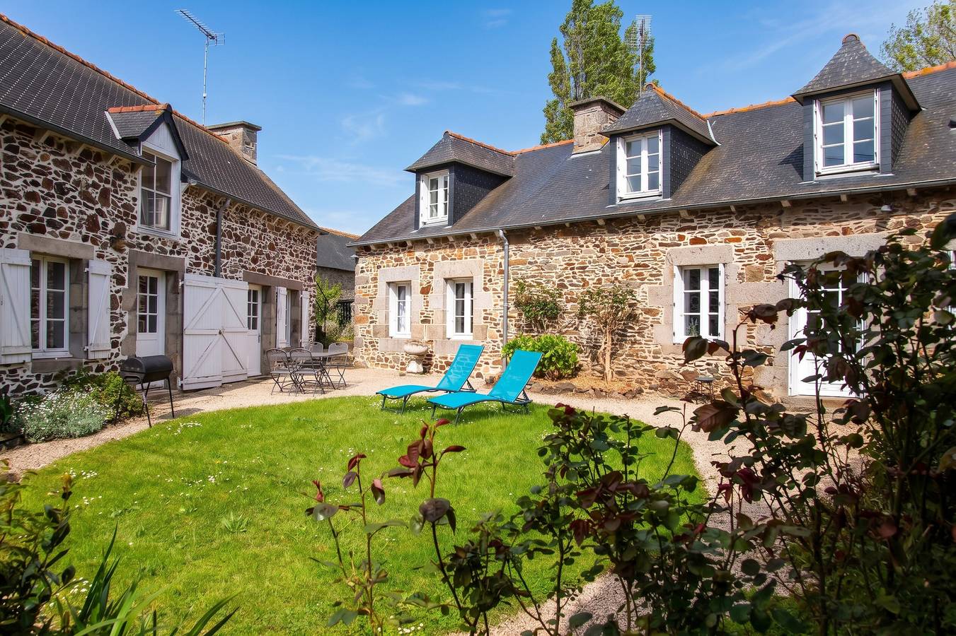 Maison conviviale avec jardin à Pordic - Idéale pour 13 pers. in Pordic, Côte de Goëlo