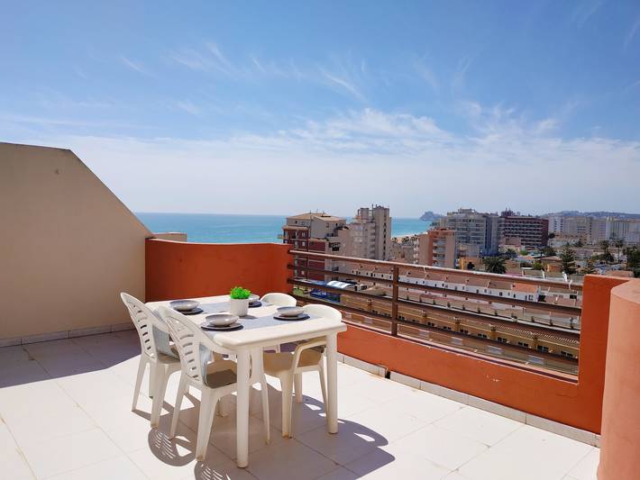Apartamento entero, Apartamento frente al mar en Peñíscola, 4/6 pers., piscina, mascotas permitidas in Peñíscola, Costa del Azahar
