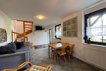 Ferienwohnung für 5 Personen, mit Balkon und Garten in Byhleguhre-Byhlen