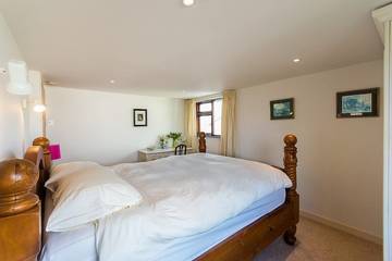 Beach House for 11 People in Iveragh Peninsula, Munster, Photo 4