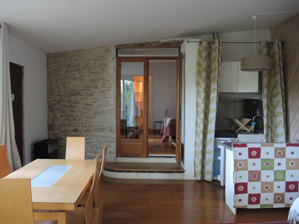 Maison de charme "Les Glycines" dans grand parc privé in Cournonterral, Côte d'Améthyste