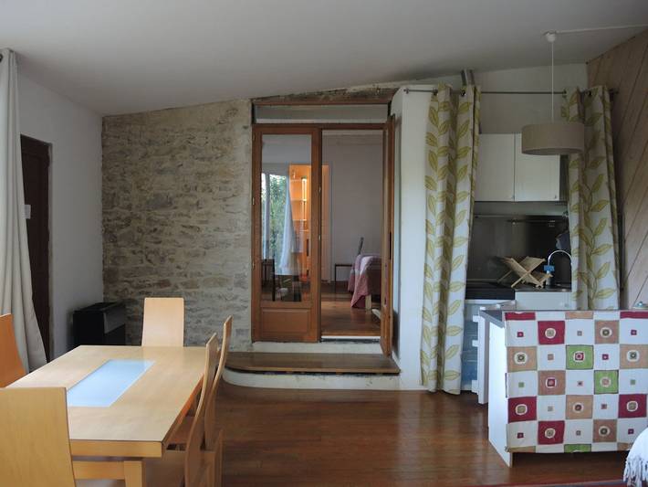 Gîte pour 2 personnes, avec jardin dans l' Hérault - 4