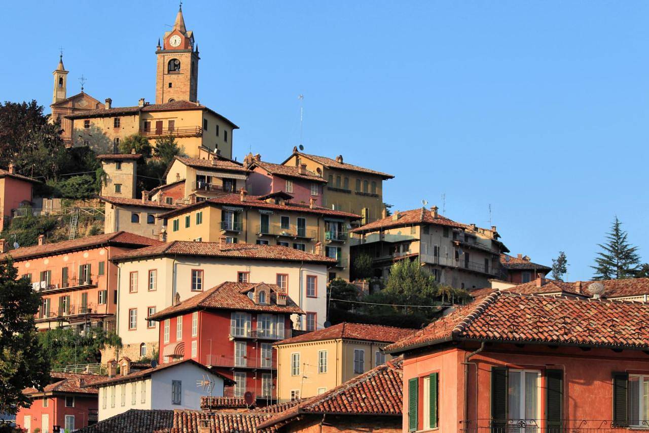 Felicin - Dimora del Centro in Monforte d'Alba, Langhe