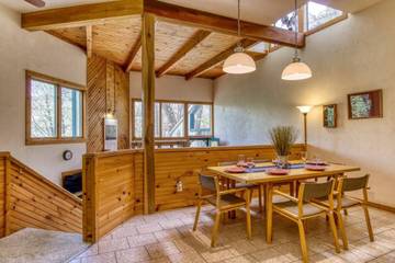 Vacation Apartment for 4 Guests in Sevier County, Picture 4