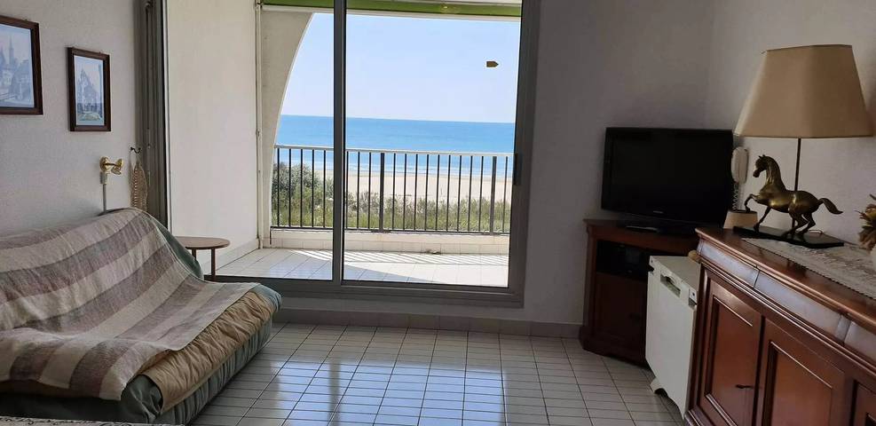 Gîte pour 4 personnes, avec terrasse dans Plage du Grand-Travers - 3