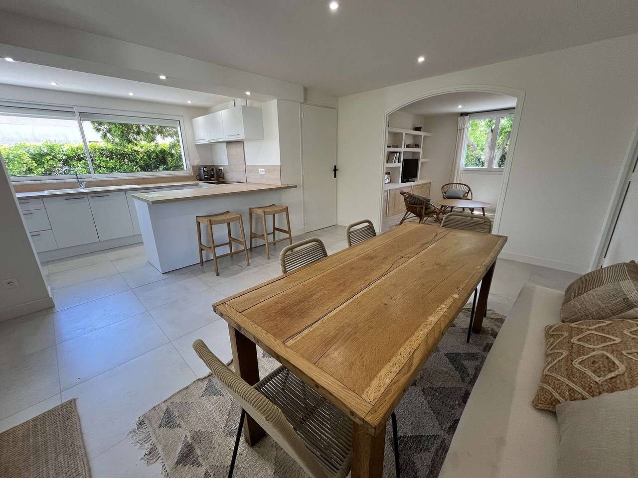 Appartement de vacances entier, Superbe appartement climatisé au Rdc d'une maison- 6 couchages, Wifi - 300m de la mer in Portiragnes Plage, Portiragnes