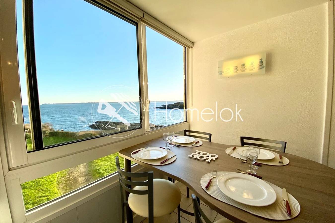 Appartement entier, Superbe T3 Cosy Vue mer 180 in Plage de Port Fontaine-Lomener, Ploemeur