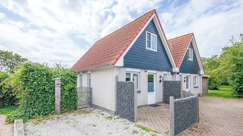 Ferienhaus für 3 Personen, mit Whirlpool und Terrasse sowie Garten und Sauna auf Texel