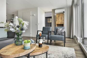 Bungalow voor 4 Personen in Blokzijl, Nationaal Park Weerribben-Wieden, Afbeelding 2