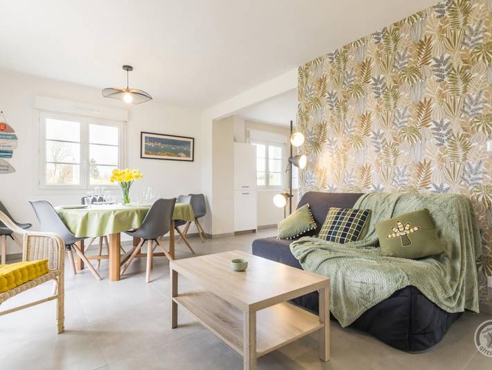 Gîte pour 4 personnes, avec jardin dans Saint-Romphaire