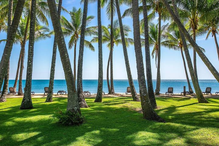 Holiday rental for 2 people, with garden and pool in Palm Cove