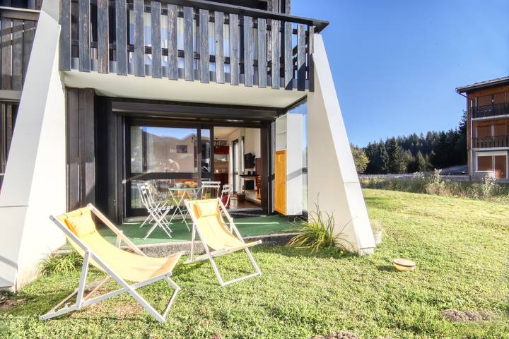 Gîte pour 4 personnes, avec Balcon et Jardin à Taninges - 2