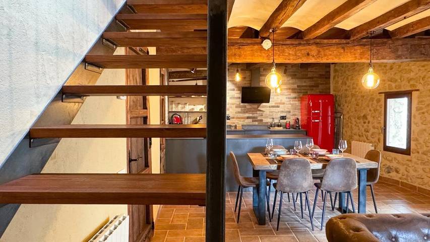 Location de vacances pour 8 personnes, avec terrasse, animaux acceptés à Arnes - 3