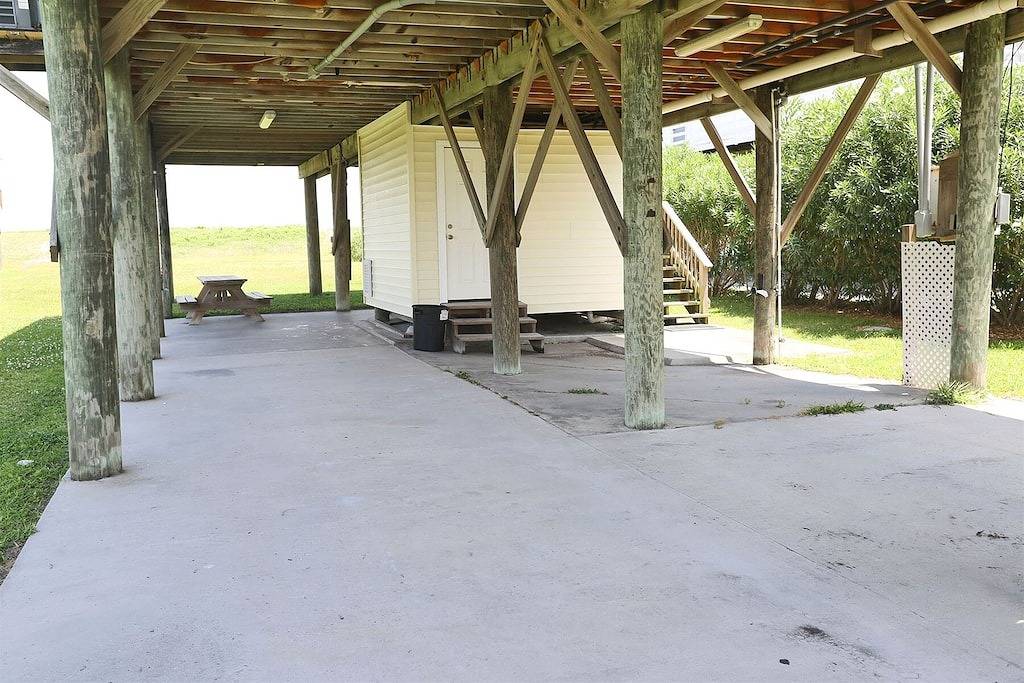 Freche Möwe - Einfacher Zugang zu Bach! In der Nähe des Restaurants in Grand Isle, Jefferson Parish