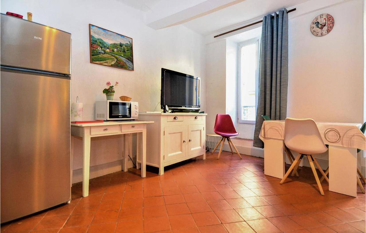 Appartement entier, One-Bedroom Apartment in Saint-Jean-du-Gard, Parc national des Cévennes