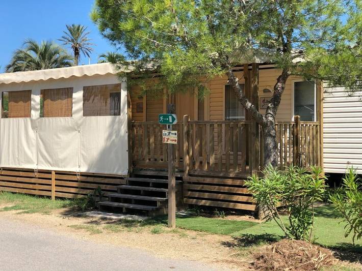 Location de vacances pour 6 personnes, avec bassin pour enfant ainsi que terrasse et piscine, animaux acceptés à Alénya - 2