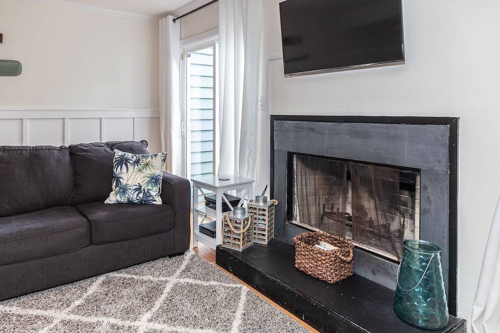 Ganze Wohnung, Beautiful Remodeled Bathrooms | Short Stroll To Vb Boardwalk in Virginia Beach