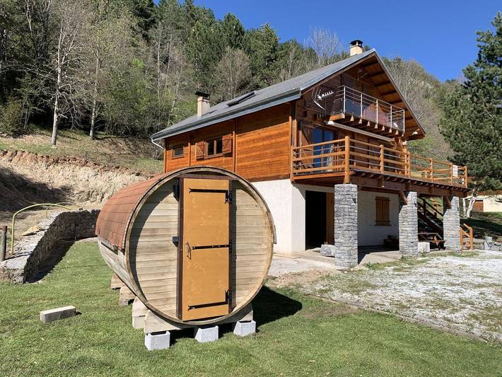 Chalet pour 8 personnes, avec Terrasse et Jardin dans le Languedoc-Roussillon - 2