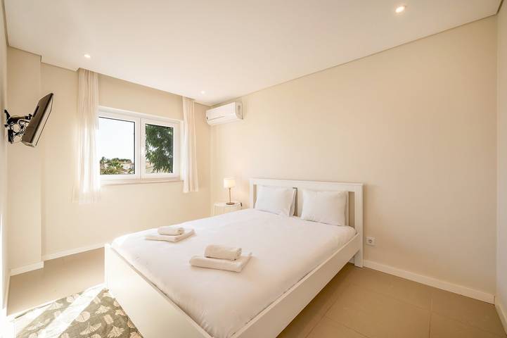 Casa rural para 8 personas, con jardín además de piscina y balcón en Setubal - 3