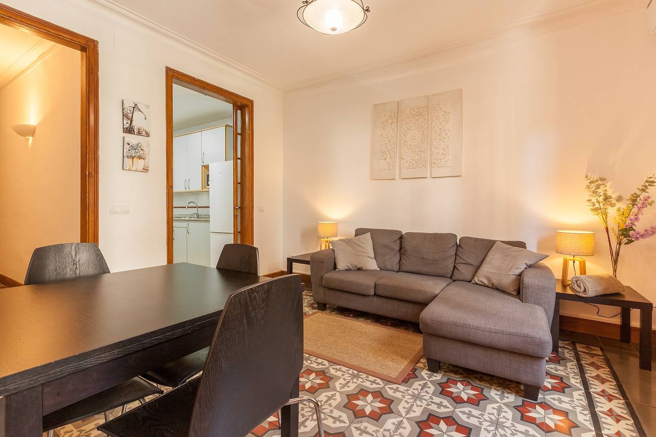 Geheel appartement, Appartement 'In het Hart van Barcelona' met balkon, wifi en airconditioning in Barcelona Centre, Barcelona
