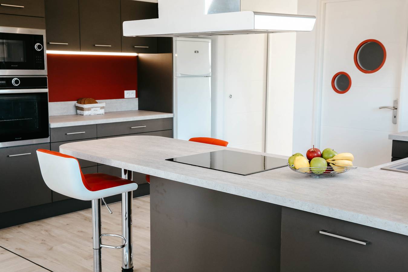 500 m vom Meer entfernt, Haus mit Garten für 4 in Plounéour-Trez, Brest und Umgebung