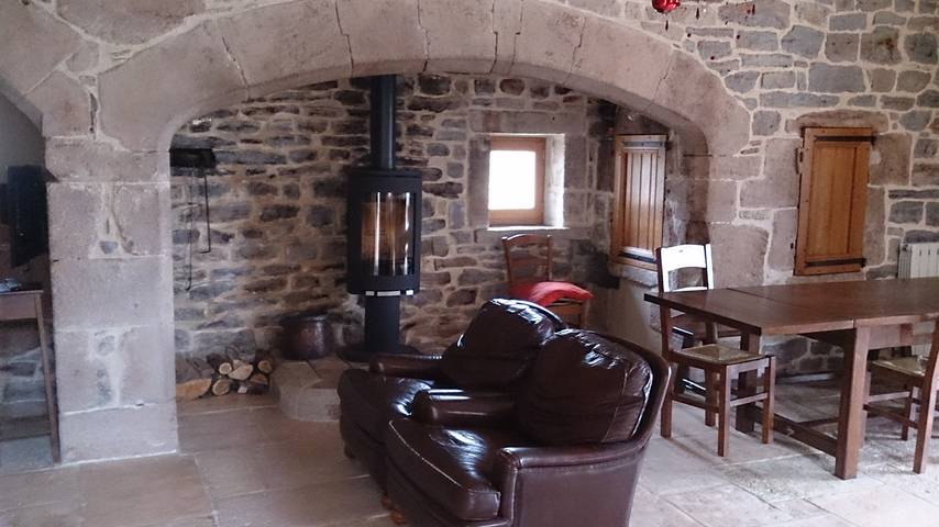 Gîte pour 5 personnes, avec piscine et terrasse en Ardèche - 3