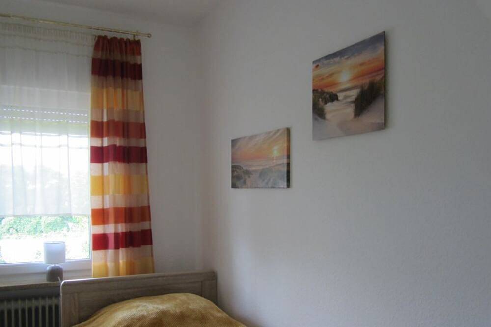Ganze Wohnung, Ferienwohnung \"Kleyne Rore\" - Appartement/Fewo, Bad, Wc, 2 Schlafräume in Wittlich, Bernkastel-Kues & Umgebung