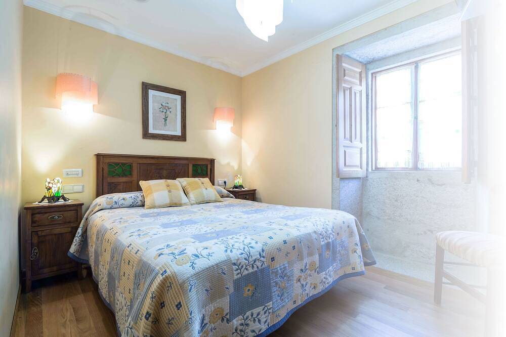 Casa de Verdes turismo rural es una antigua casa de labranza restaurada. in Cabana de Bergantiños, Costa de Galicia