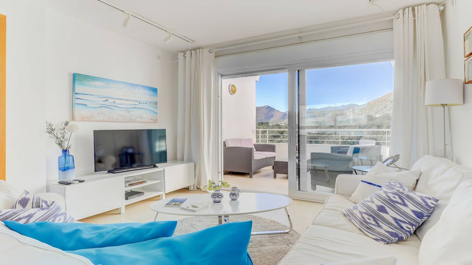 Entire apartment, Bellresguard Penthouse N in Port de Pollença, Pollença