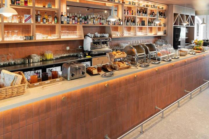 Location de vacances pour 2 personnes, avec terrasse et jardin à Montigny-le-Bretonneux - 2