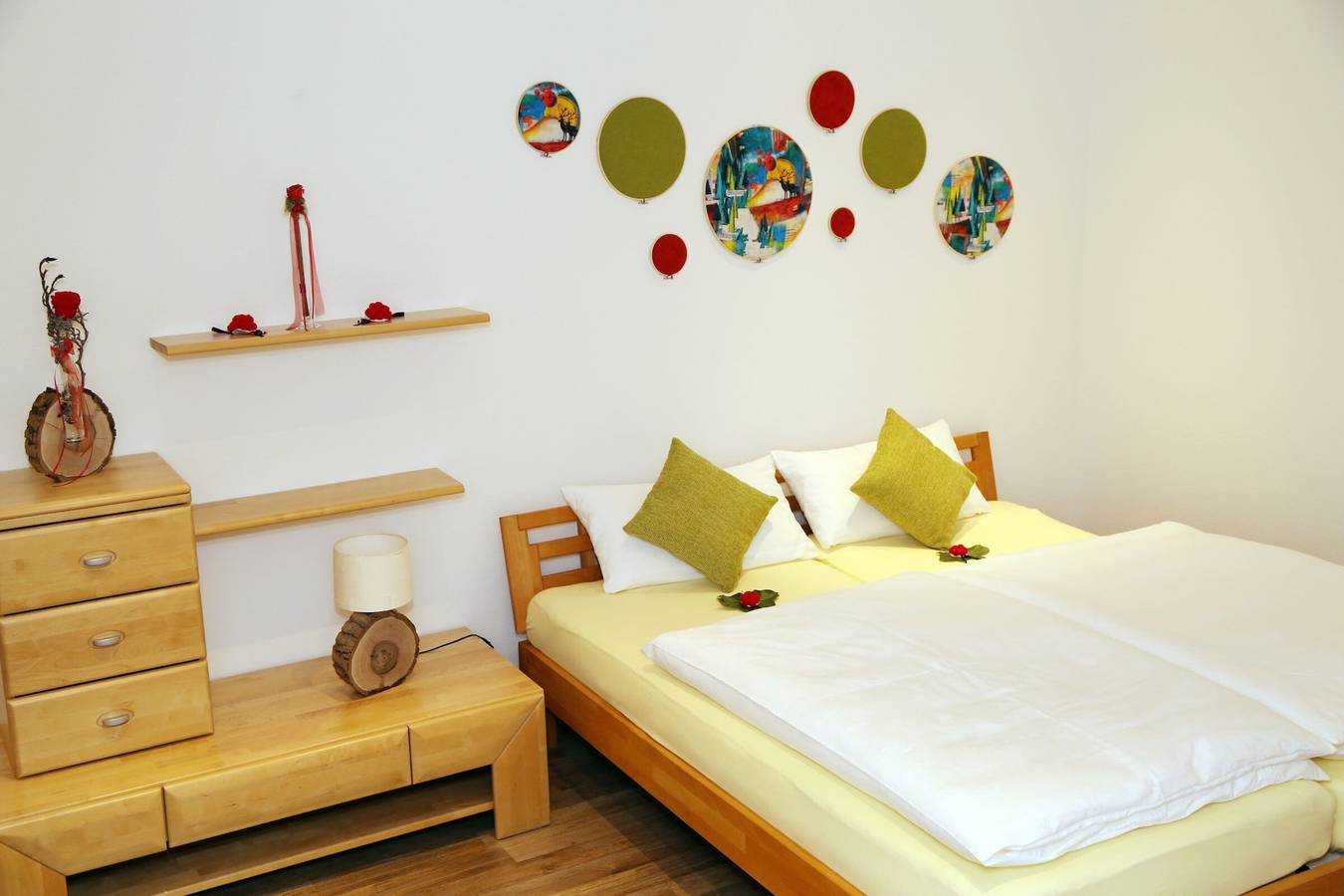 Ganzes Studio, Einzimmerapartment "Schwarzwaldstüble" mit Gemeinschaftsterrasse, Gemeinschaftsgarten und Wlan in Oberharmersbach, Mittlerer Schwarzwald