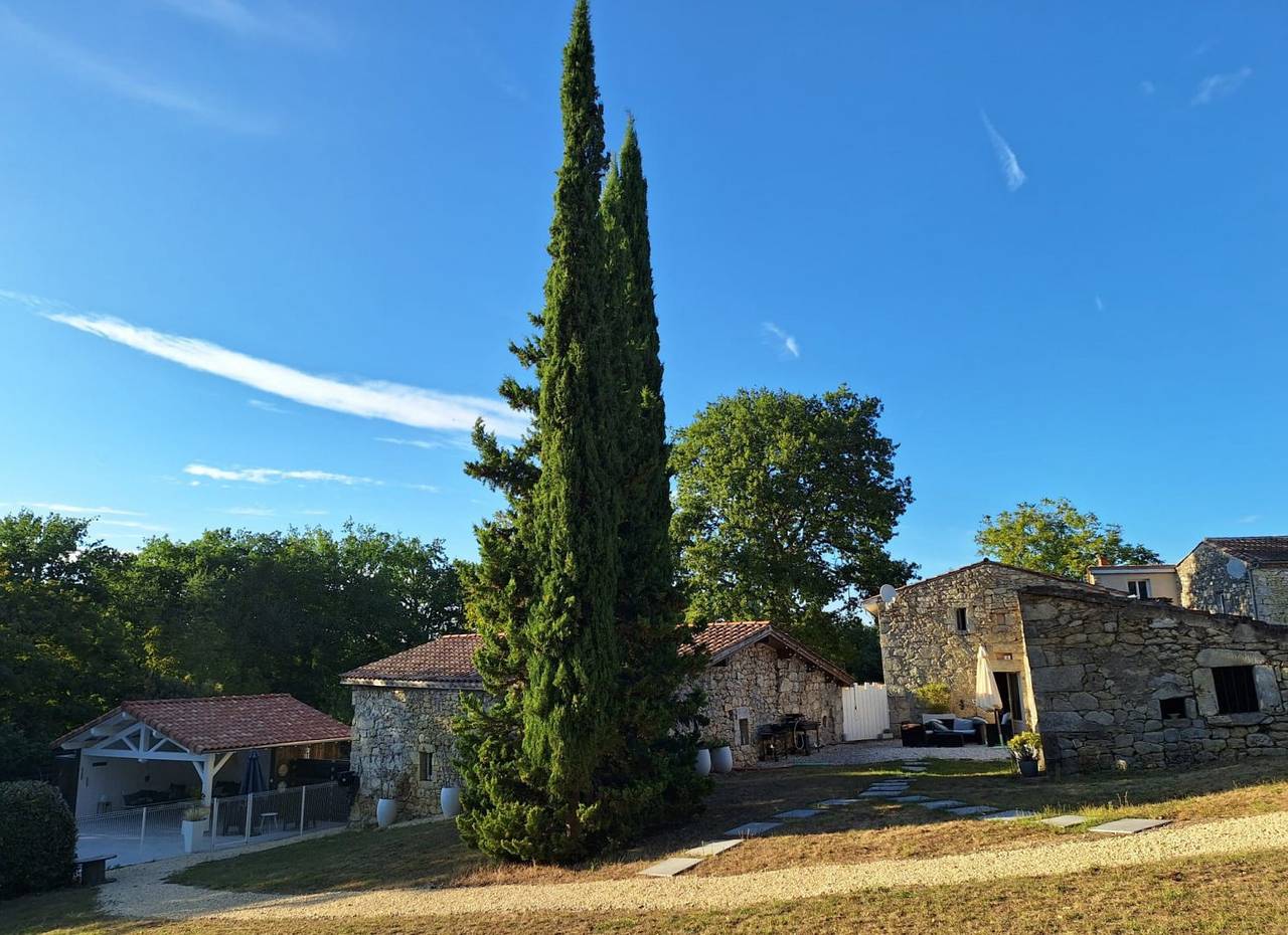 Domaine des 4 Mas, Gîte L'Amazonite in Sembas, Quercy