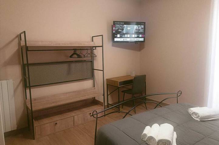 Entire apartment, Luxurious and comfortable apartment within walking distance of the Teatro Massimo in Castellammare (Palermo), Palermo