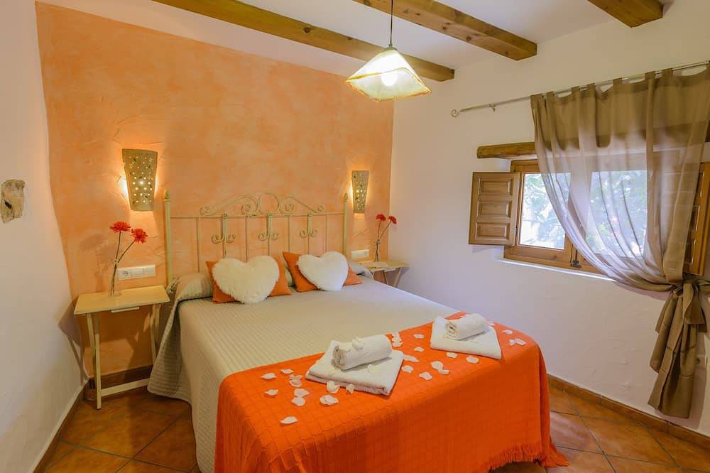 Casa Rural  \"C’Antonia Y Manuel\" in Laroya, Provincia de Almería