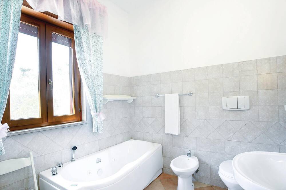 Bella casa a Carovigno (Br) con Wifi in Carovigno, Salento