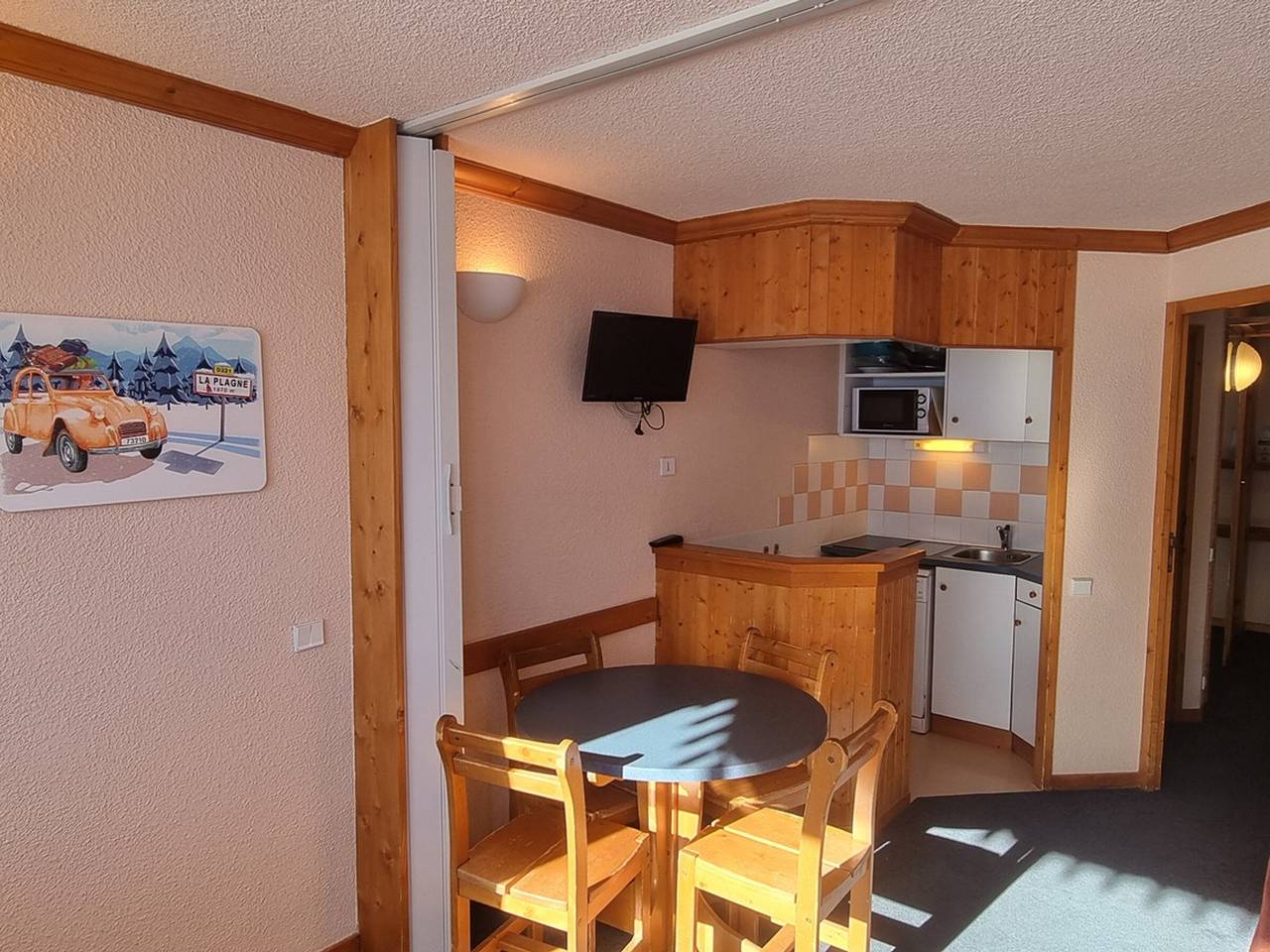 Studio entier, Studio divisible  Au pied des pistes  Balcon vue sur pistes in Aime 2000, Aime-la-Plagne