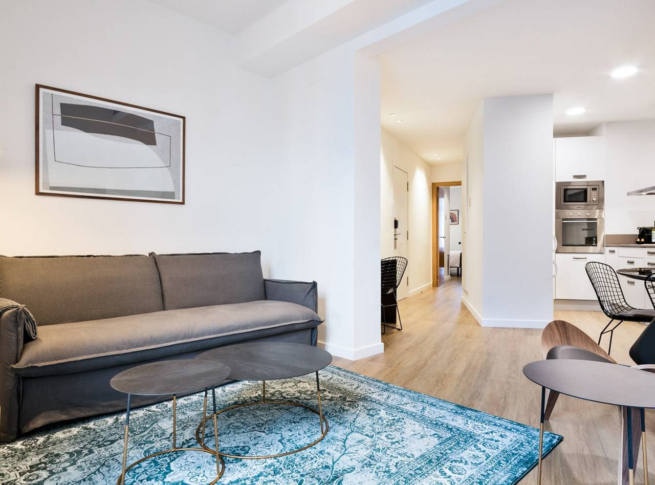 Vale Suite 101- 2 bedroom flat with balcony and terrace in Barcelona Centre, Barcelona