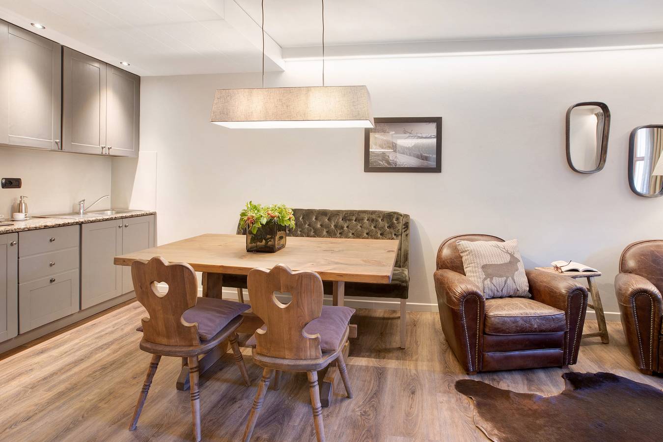 Ganze Wohnung, Ferienwohnung "Chalet Sonne Comfort" in der Nähe des Skigebiets mit Bergblick und Garten in Teola, Livigno