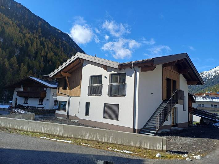 Gîte pour 5 personnes, avec Balcon dans Gries