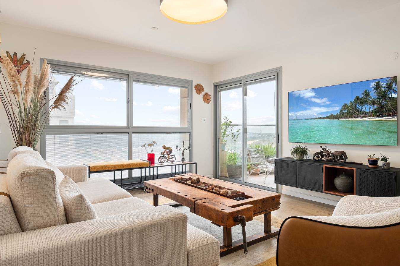 Ganze Wohnung, Poleg Beach Seaview Stylish Stay by Sea N' Rent in Netanja, Zentralbezirk (Israel)
