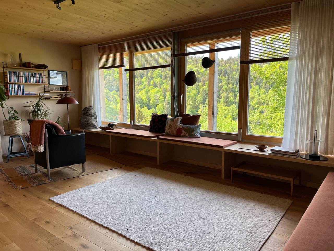 Ganze Wohnung, Ferienwohnung 'Am Stadtwald' mit Bergblick, privater Terrasse und Wi-Fi in Triberg, Südschwarzwald