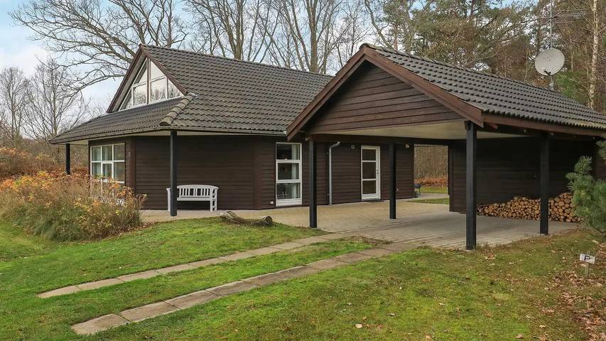Ferienhaus für 9 Personen, mit Sauna und Terrasse, mit Haustier auf Læsø